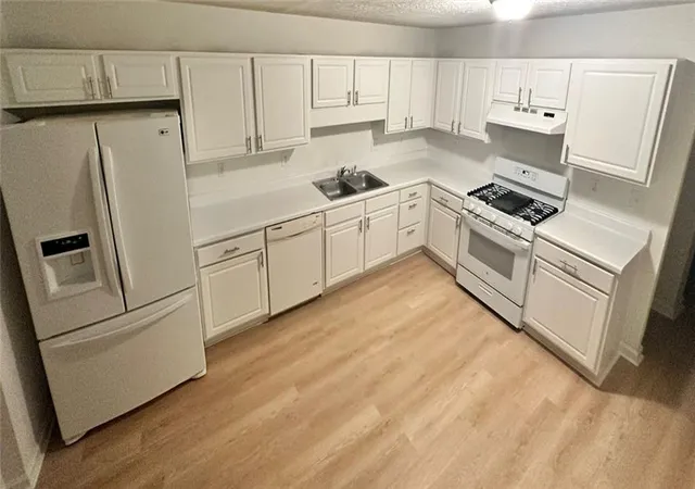 4th image of 1181 Vintage Pointe Dr, Lawrenceville, GA 30044 | MLS# 7780249