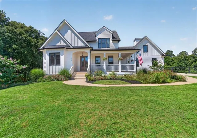1st image of 4010 Brownwood Rd, Madison, GA 30650 | MLS# 7807103