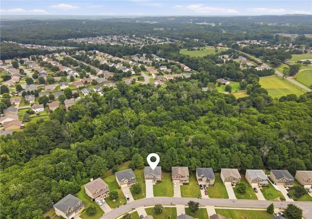 3rd image of 4960 Bucknell Tr, Cumming, GA 30028 | MLS# 7798158