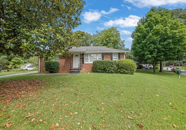 image of 571 Benmac Rd Se, Smyrna, GA 30080 | MLS# 7791051