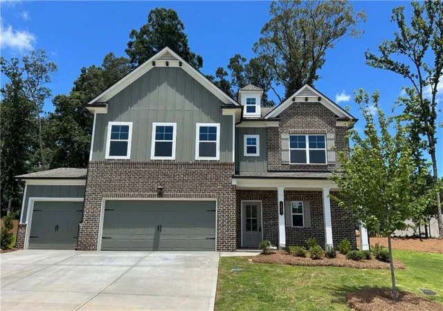 Photo 1 of Sale Pending at 112 Rose Lake Ct, Hoschton, GA 30548 | MLS# 7753389 | Listing updated on 2026-10-22