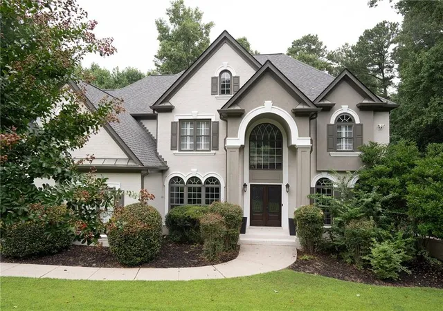 Photo 1 of Sale Pending at 715 Fawn Ridge Ct, Roswell, GA 30075 | MLS# 7813739 | Listing updated on 2026-09-01
