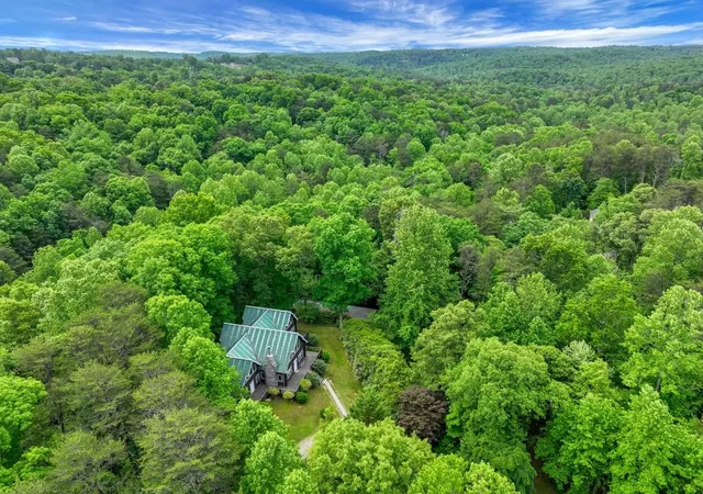 Listing Photo 2 - Condo for sale in building located at 101 Yellow Blf Rd, Dahlonega, GA 30533
