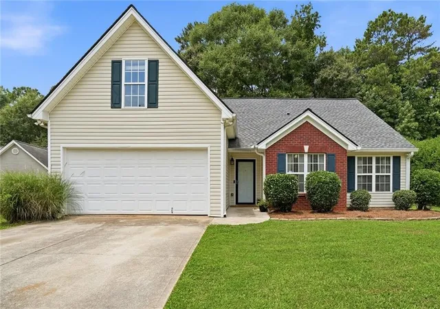 1st image of 5480 Amber Cove Wy, Flowery Branch, GA 30542 | MLS# 7795807