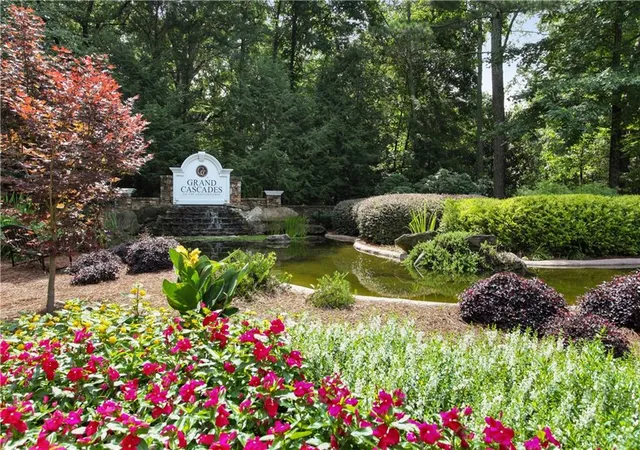Homes for sale in Suwanee, GA | 163 Woodcliff Dr, Suwanee, GA 30024 | MLS# 7773716