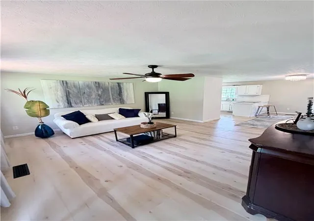 Photo 4 of Sale Pending at 85 Martin St, Carrollton, GA 30117 | MLS# 7818219 | Listing updated on 2026-10-07