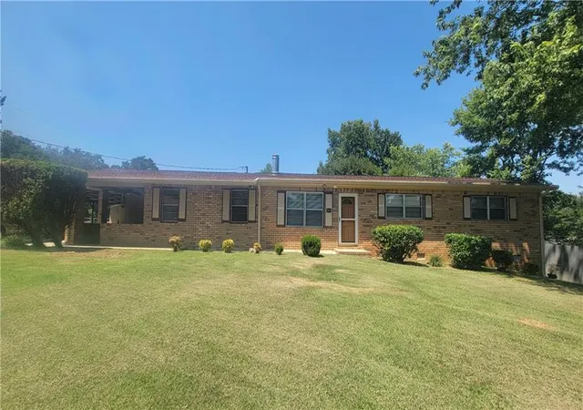 1st image of 5921 John St, Austell, GA 30106 | MLS# 7825214