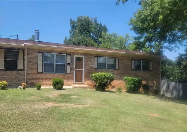 2nd image of 5921 John St, Austell, GA 30106 | MLS# 7825214