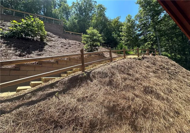 27th image of 138 Rhondas Wy, Ellijay, GA 30540 | MLS# 7826034