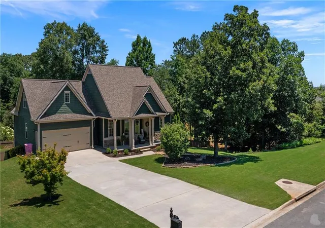 Homes for sale in Adairsville, GA | 130 Riverboat Dr Sw, Adairsville, GA 30103 | MLS# 7784020