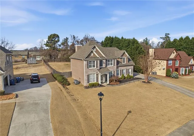 Photo 2 of Single family home for sale at 2800 Barimore Pl, Dacula, GA 30019 | MLS# 7702968 | Listing updated on 2026-09-14