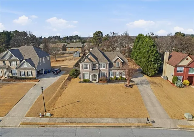 Photo 3 of Single family home for sale at 2800 Barimore Pl, Dacula, GA 30019 | MLS# 7702968 | Listing updated on 2026-09-14