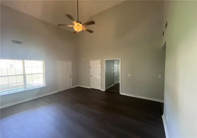 Photo 4 of Single family home for sale at 35 Creekview Ct, Covington, GA 30016 | MLS# 7829137 | Listing updated on 2026-08-29