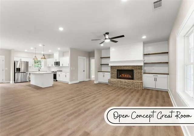4th image of 577 Peaceful Valley Dr, Cleveland, GA 30528 | MLS# 7810719