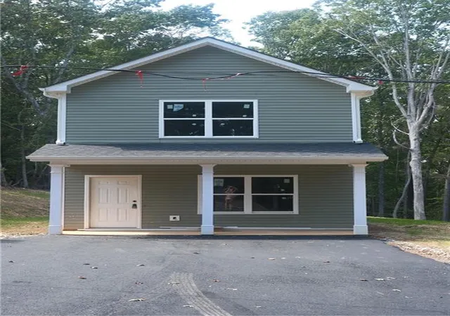 Photo 1 of Single family home for sale at 6865 Lake View Point, Gainesville, GA 30506 | MLS# 7848918 | Listing updated on 2026-10-09