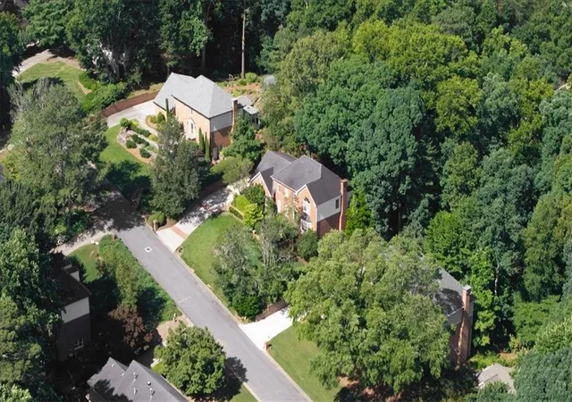 2nd image of 1143 Byrnwyck Rd Ne, Brookhaven, GA 30319 | MLS# 7778417