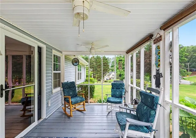3rd image of 2908 Austin Bridge Rd, Douglasville, GA 30134 | MLS# 7780954