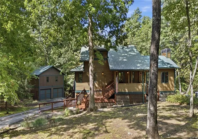 1st image of 39 Brenary Dr, Lakemont, GA 30552 | MLS# 7820456