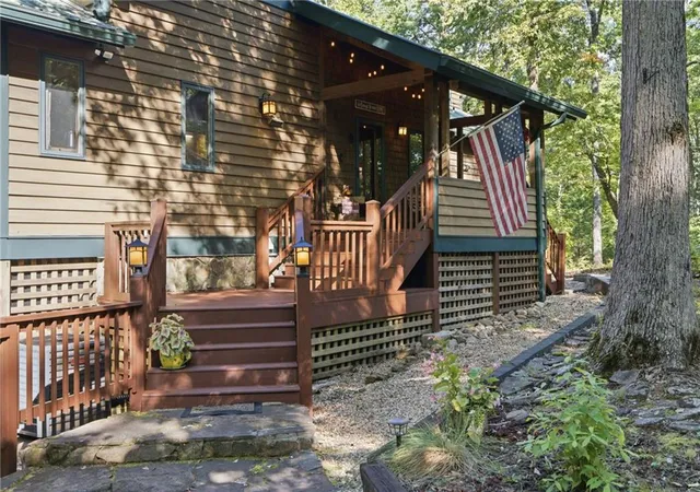 2nd image of 39 Brenary Dr, Lakemont, GA 30552 | MLS# 7820456
