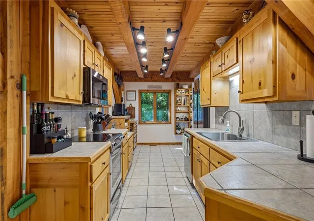 5th image of 39 Brenary Dr, Lakemont, GA 30552 | MLS# 7820456