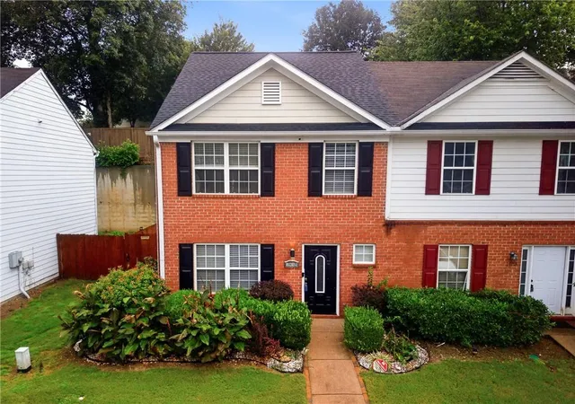 Photo 1 of Sale Pending at 1955 Shawn Wayne Cir Se, Atlanta, GA 30316 | MLS# 7817067 | Listing updated on 2026-09-24