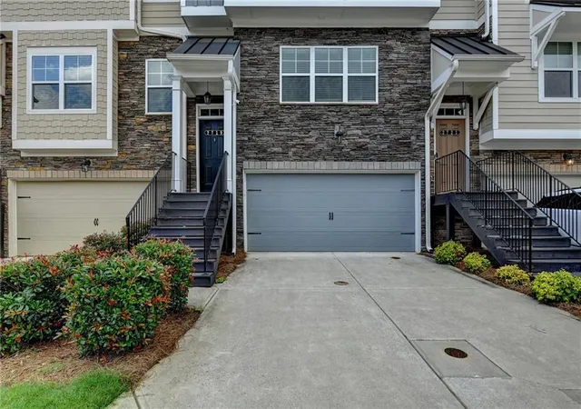 Photo 2 of Townhouse for sale at 2719 Hedgeway Cir, Kennesaw, GA 30144 | MLS# 7796688 | Listing updated on 2026-07-08