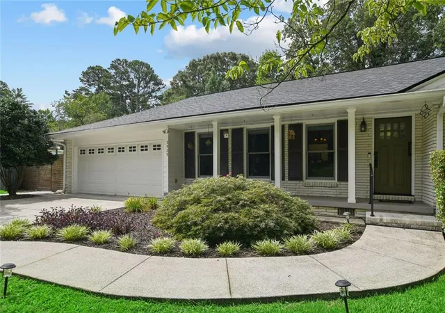 Photo 4 of Sale Pending at 3929 Gladney Dr, Atlanta, GA 30340 | MLS# 7809095 | Listing updated on 2026-10-24