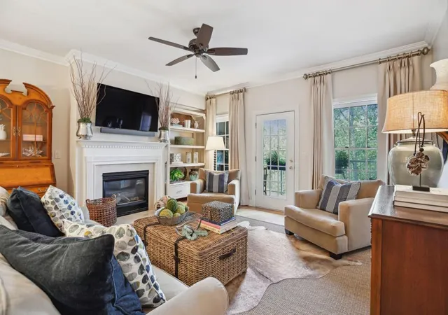 Condominium at 211 Colonial Homes Dr Nw #2401, Atlanta, GA 30309 | MLS# 7269955 | | Sold on 2023-09-26