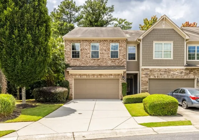 1st image of 1575 Trailview Wy Ne, Atlanta, GA 30329 | MLS# 7801496