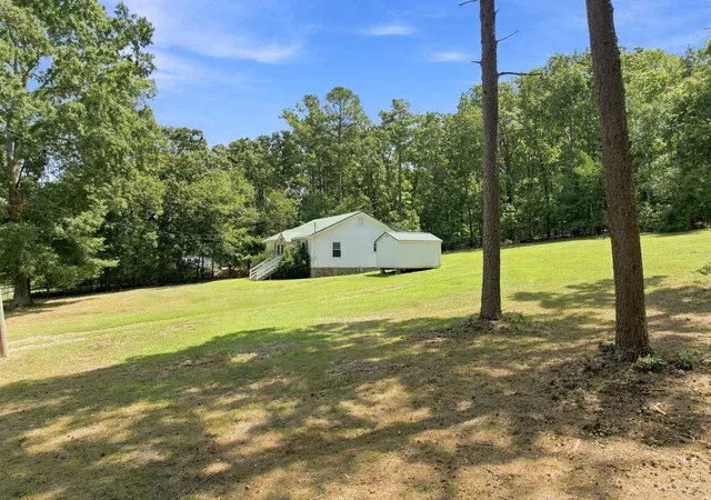 4th image of 244 Pleasant Valley Rd Se, Silver Creek, GA 30173 | MLS# 7824253