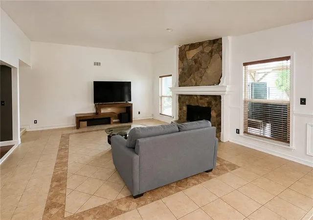 Photo 3 of Sale Pending at 5333 Granery Cir, Norcross, GA 30093 | MLS# 7824088 | Listing updated on 2026-09-02