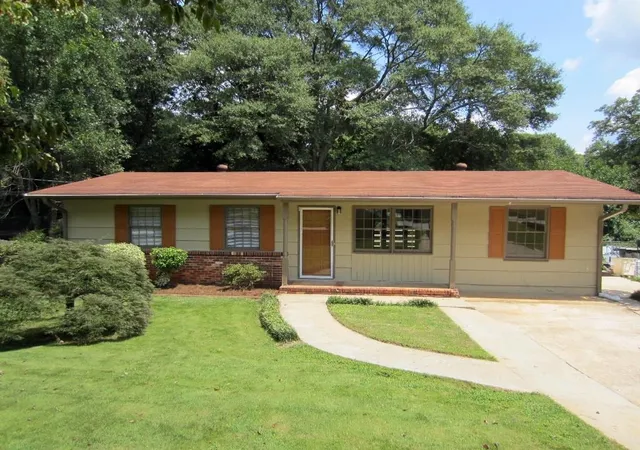 Single Family Residence at 839 Verdi Way, Clarkston, GA 30021 | MLS# 5636318 | | Sold on 2016-05-03