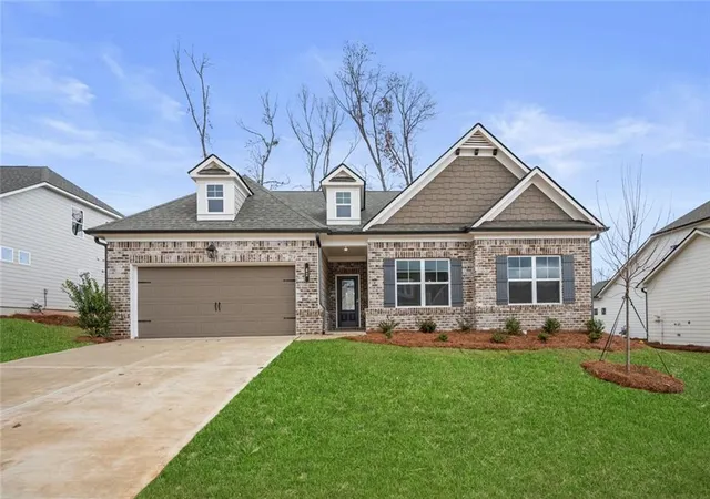 Photo 1 of Sale Pending at 301 Wingate Dr, Winder, GA 30680 | MLS# 7844570 | Listing updated on 2026-10-18