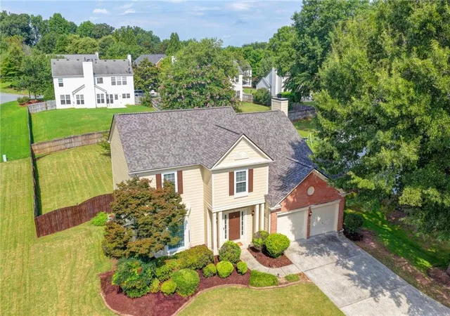 2nd image of 900 Cherringham Ct, Johns Creek, GA 30005 | MLS# 7821266