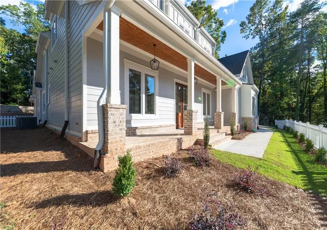 2nd image of 1303 A N Druid Hills Rd Ne, Brookhaven, GA 30319 | MLS# 7789027