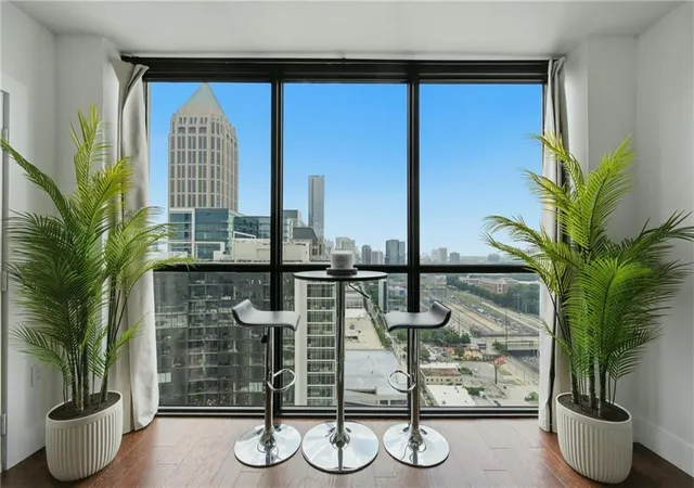 1st image of 1280 W Peachtree St Nw #3607, Atlanta, GA 30309 | MLS# 7805934