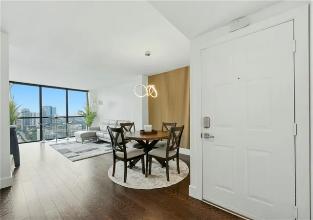 Photo 3 of Sale Pending at 1280 W Peachtree St Nw #3607, Atlanta, GA 30309 | MLS# 7805934 | Listing updated on 2026-09-13