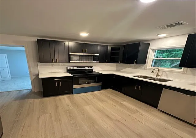 3rd image of 2676 Miriam Ln, Decatur, GA 30032 | MLS# 7770333