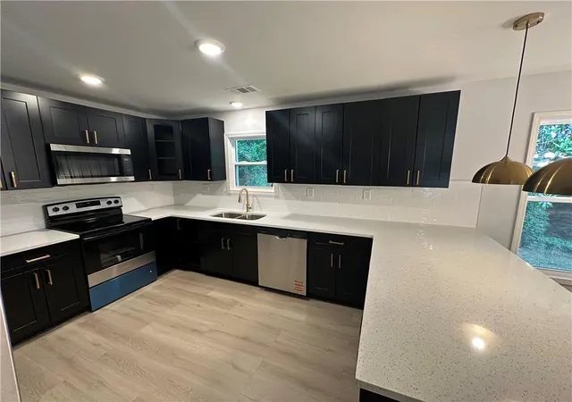 5th image of 2676 Miriam Ln, Decatur, GA 30032 | MLS# 7770333