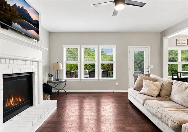Photo 3 of Single family home for sale at 232 S Village Sq, Canton, GA 30115 | MLS# 7824965 | Listing updated on 2026-09-06