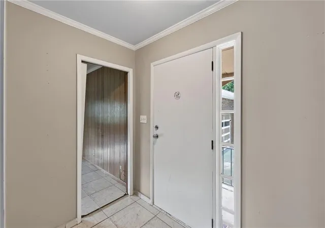 Photo 3 of Sale Pending at 3294 Old Jonesboro Rd, Atlanta, GA 30354 | MLS# 7813254 | Listing updated on 2026-09-13