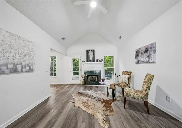 Photo 2 of Single family home for sale at 6940 Shady Oak Ln, Cumming, GA 30040 | MLS# 7820404 | Listing updated on 2026-08-21