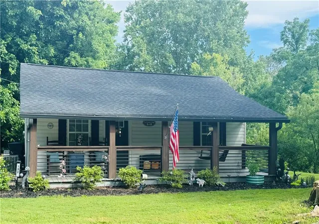 2nd image of 190 Old Blairsville Hwy, Talking Rock, GA 30175 | MLS# 7780416
