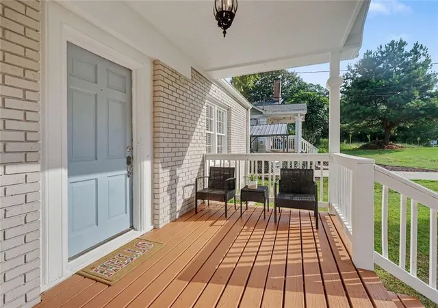 Photo 2 of Single family home for sale at 383 S Howard St Se, Atlanta, GA 30317 | MLS# 7823243 | Listing updated on 2026-08-22