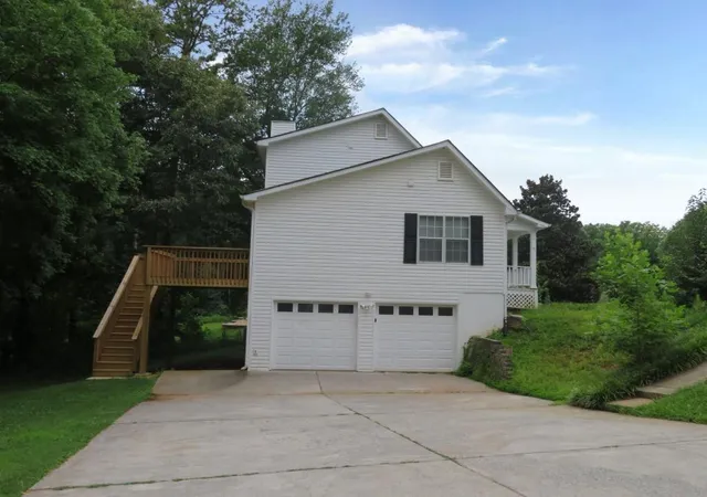 Photo 2 of Single family home for sale at 1001 Winston Way NW, Acworth, GA 30102 | MLS# 7810757 | Listing updated on 2026-09-14
