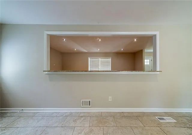 Photo 4 of Single family home for sale at 1518 Pine Glen Cir, Decatur, GA 30035 | MLS# 7784206 | Listing updated on 2026-09-16