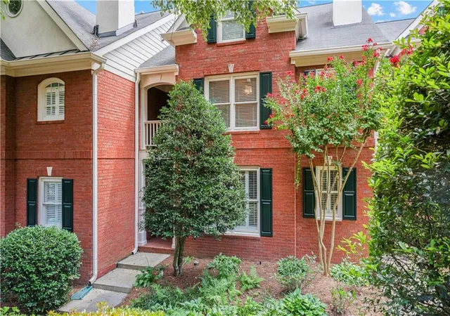 1st image of 1182 Brookhaven Gln Ne, Brookhaven, GA 30319 | MLS# 7807238