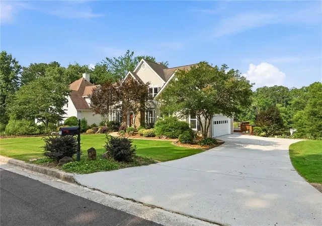 43rd image of 2332 Merrymount Dr, Suwanee, GA 30024 | MLS# 7796361