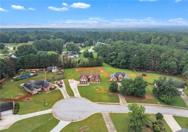 Photo 3 of Sale Pending at 1808 Francon Ct Sw, Conyers, GA 30094 | MLS# 7829213 | Listing updated on 2026-09-11