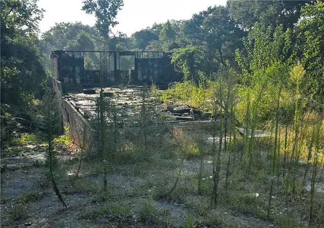 Photo 2 of Land for sale at 2811 Palm Dr, Atlanta, GA 30344 | MLS# 7824963 | Listing updated on 2026-08-24